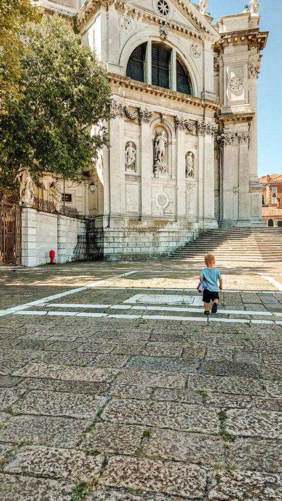 Ultimate Family Travel Guide for Beginners | Start Your Adventure Today