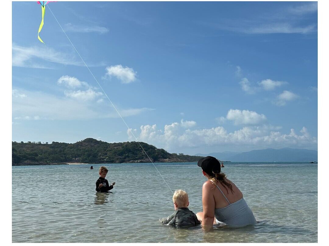 digital nomad family UK